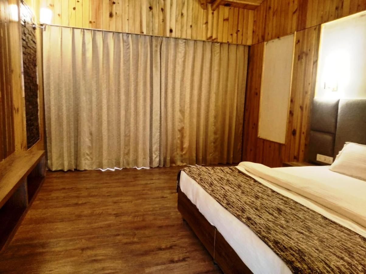 Qcent Woods Resort & Spa, Rishīkesh Exterior foto