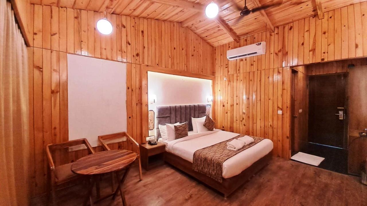 Qcent Woods Resort & Spa, Rishīkesh Exterior foto