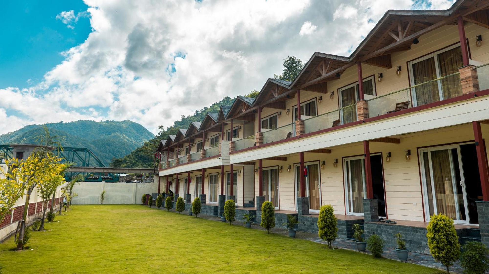 Qcent Woods Resort & Spa, Rishīkesh Exterior foto