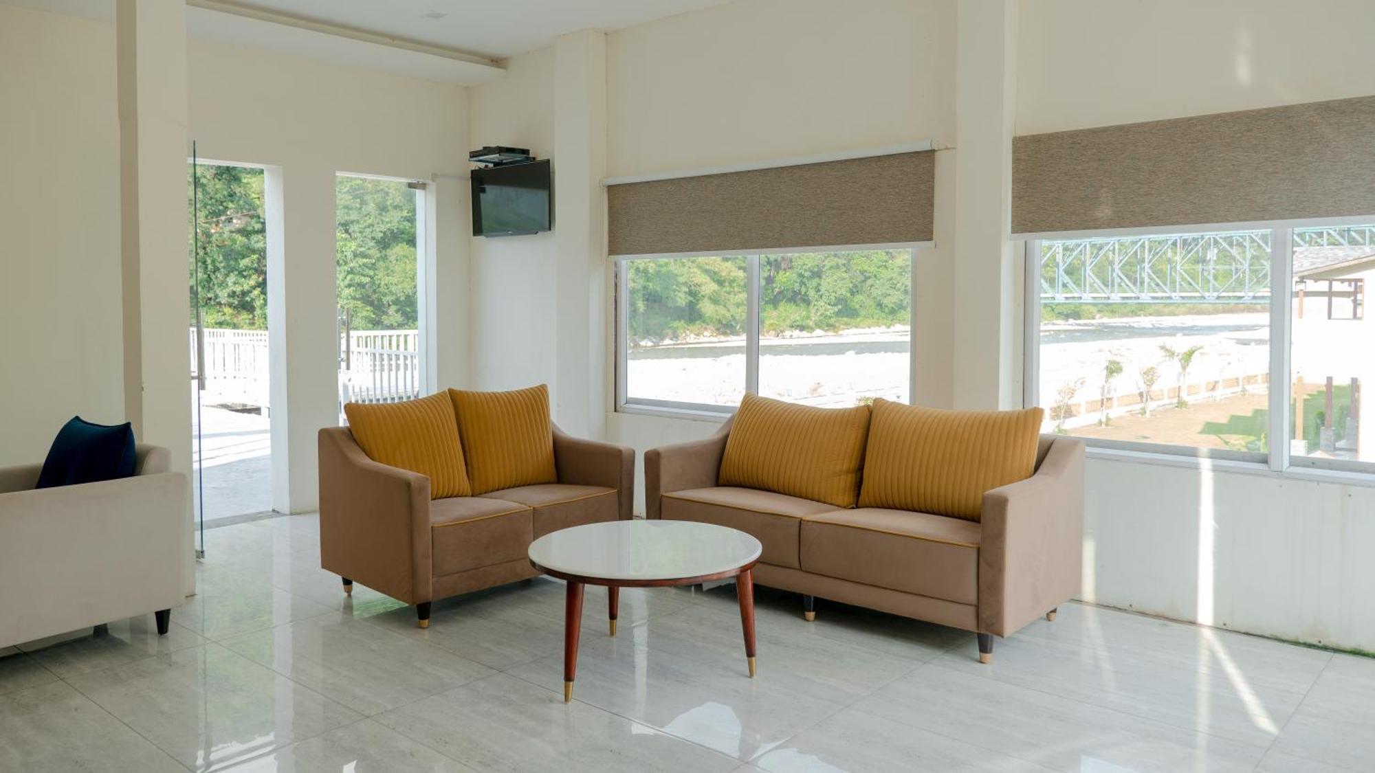 Qcent Woods Resort & Spa, Rishīkesh Exterior foto